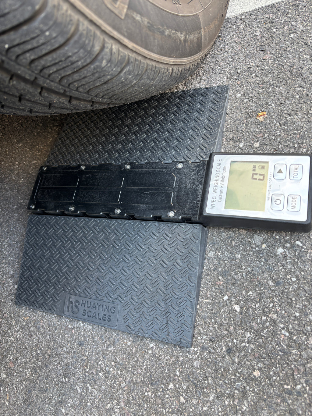 Digital LCD Wheel Weight Scale With APP 1kg Accuracy 1500KG Capacity Yellow 4WD Camper Motorhome RV Vehicle Load Scale OEM